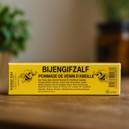 Bijengif Zalf – Traditionele Zalf met Bijenproducten voor Massage en Verzorging- Lekkerhoning.nl